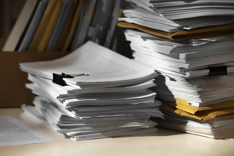 Von Altakten zum digitalen Archiv